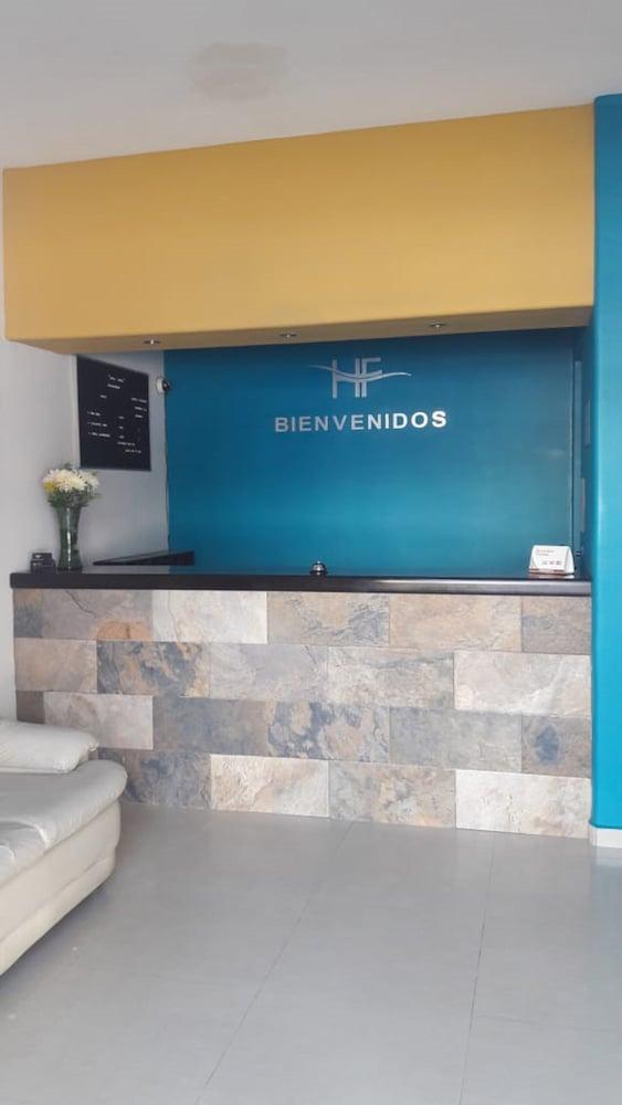 Hotel Flores Guamuchil Kültér fotó